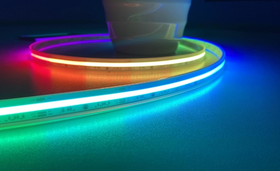 Il pixel impermeabile flessibile della striscia IP65 della PANNOCCHIA LED ha condotto la luce di striscia