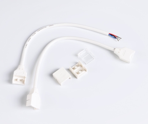 PANNOCCHIA 4 Pin Led Connector di RGB degli accessori della luce di striscia di IP65 LED